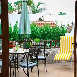 Geranios, Close To Beach, Puerto Colon, Yellowcat 2 Costa Adeje (Tenerife)
